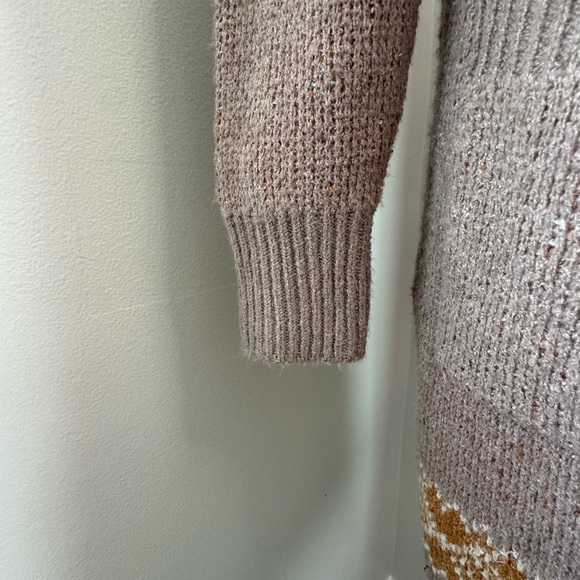 Pink Rose Bodycon Sweater/ Cardigan, size XS. 2 for $30 - Picture 4 of 9